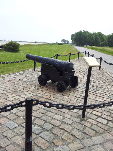 Coastal Defense Cannon