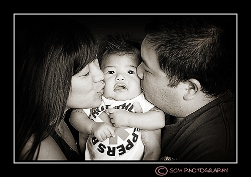 [kisses from ma and pa blk[3].jpg]