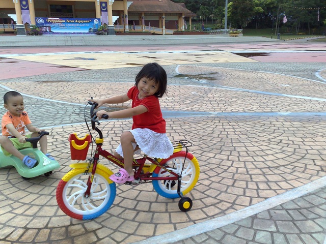 [2008090113662.jpg]