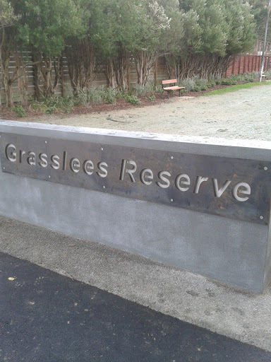 Grasslees Reserve South Entrance