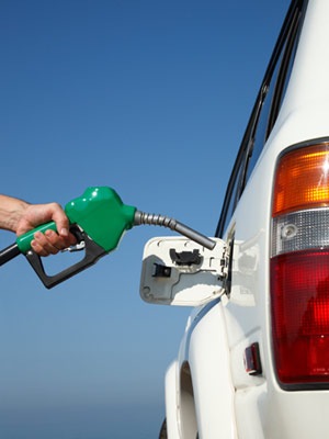 [gas-in-car-medium-new[4].jpg]