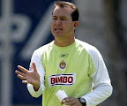 Efraín Flores en entrenamiento en Verde Valle