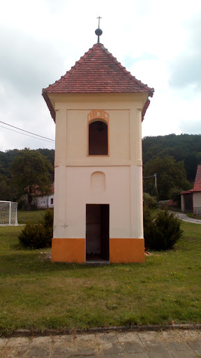 Kaple v Milonicích
