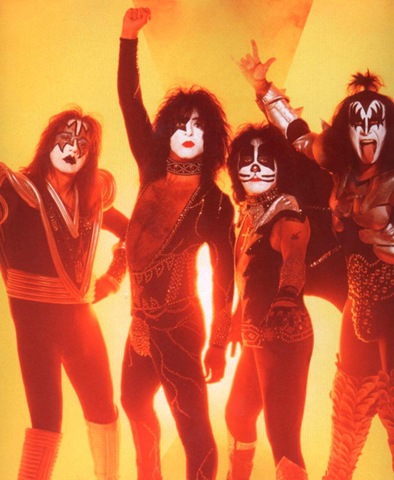 [ARTWORK KISS[5].jpg]