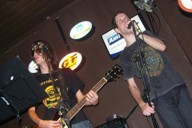 [100_4136_800x533[3].jpg]