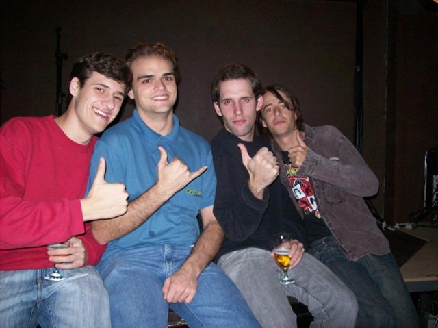 [100_3557_800x599[4].jpg]