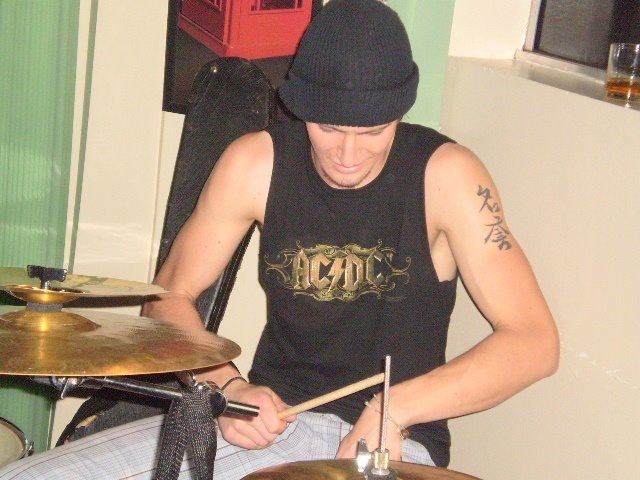 [ATgAAABKg9oIaDjSSCkIgejluesaX8B-UpatjVY8W6BzeEKLf8xmCCgnOifBpZ04m-rBVlfbOF0PqWSkBlJekvBn8escAJtU9VBTHaIb7XBRqT62-GY9qlm56VGJCQ[4].jpg]