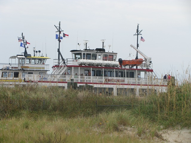 [hatteras 2008 116[2].jpg]