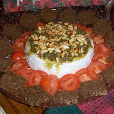 Pesto / Brie / Pine Nut Appetizer