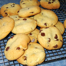 Chewy Jumbo Chocolate Chip Cookies