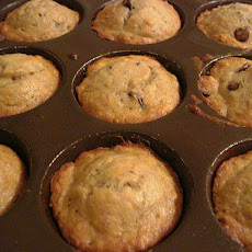Low Fat Banana Chocolate Chip Muffins