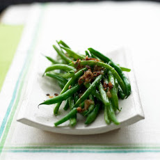 Green Beans with Caramelized Shallots