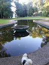 Brunnen im Park 