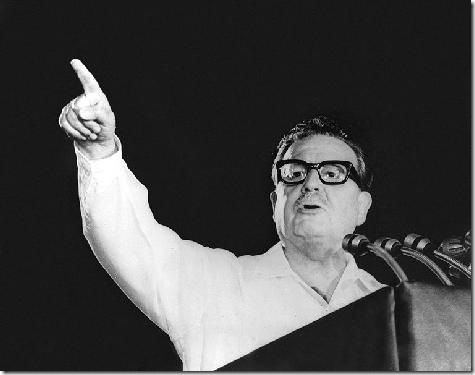 762px-SalvadorAllende