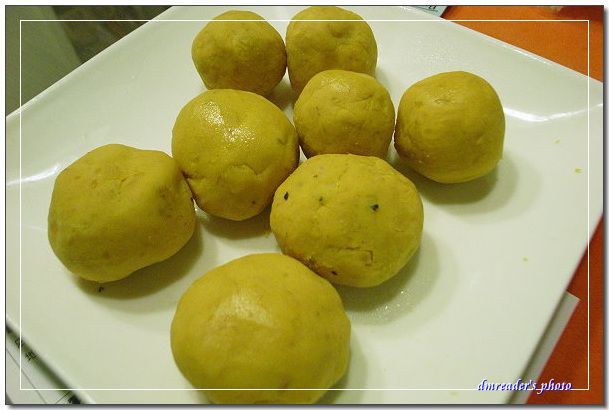 http://lh3.ggpht.com/dmreader8/SM4DHrKeusI/AAAAAAAAEmw/OCZxM7f4TgI/s800/R0016278.jpg