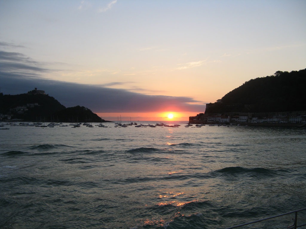 [Sunset[4].jpg]