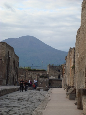 [8 Pompeii 84[3].jpg]