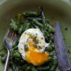Green Beans with Almond Pesto