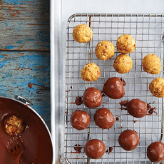 Peanut-Butter Pretzel Candy
