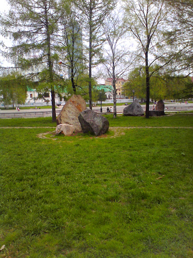 Памятник Камня3