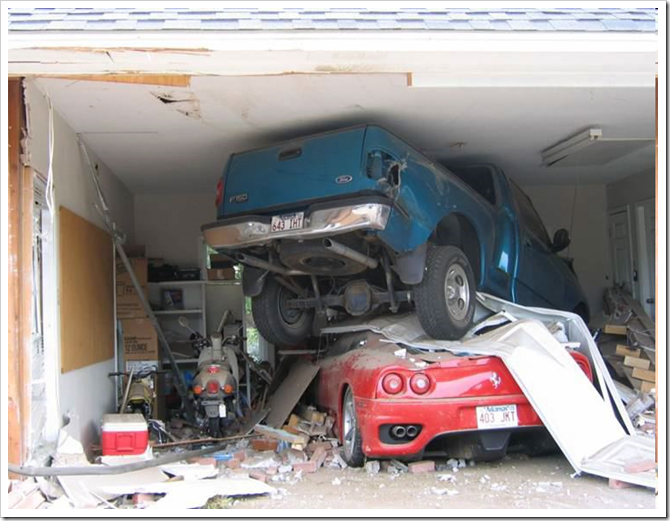 Ferrari Accident Impressive