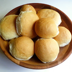 Bread Baking: Fast Buttery Buns