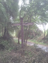 Kreuz im Wald