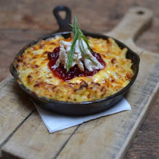 Thanksgiving Leftover Macaroni & Cheese