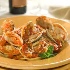 Linguine With Spicy Red Clam Sauce