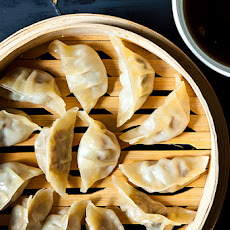 Mushi-Gyoza (Steamed Gyoza)