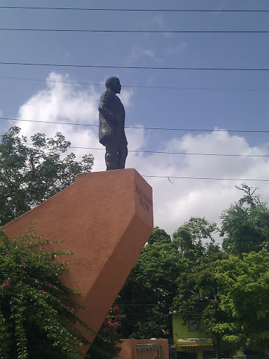 Estatua Eloy Alfaro