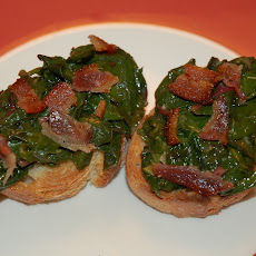 Southern Greens Crostini with Crumbled Bacon and Remoulade Aioli
