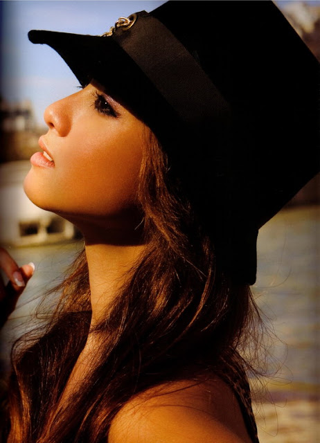 Erika Sawajiri 5429122_m_5429124_6374.jpg ErikaSawajiri
