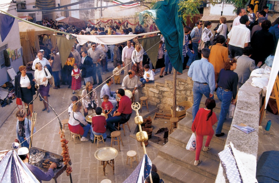 [imagen57g concent[2].jpg]