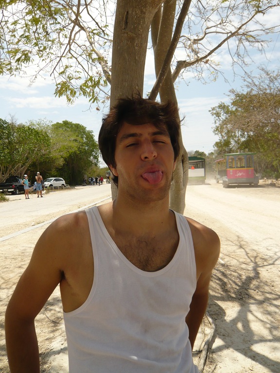 [Yucatan-tinou&julie 056[3].jpg]