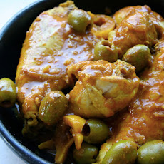 Moroccan Chicken with Lemons and Olives