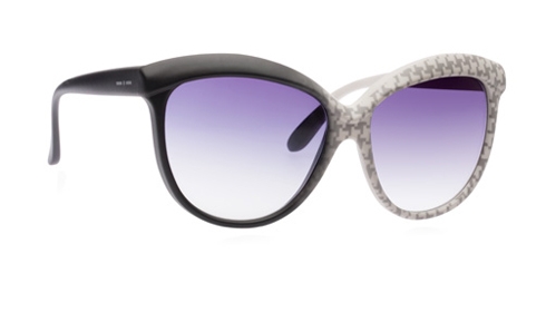 Gafas de sol atrevidas