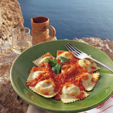 Potato and Cheese Ravioli with Fresh Tomato Sauce