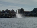 Springbrunnen im See