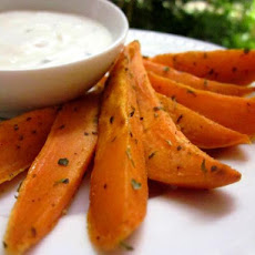 Baked Sweet Potato Fries With Garlic, Lime & Honey Dip