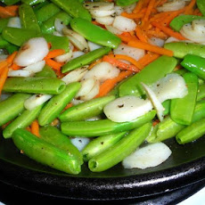 Stir Fry Snow Peas & Water Chestnuts