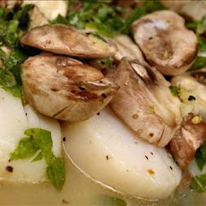 Grilled Scallops and Mushrooms in Foil Packets