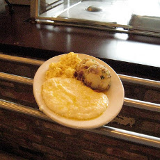 Gruyere Grits