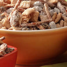 Kitchen Sink Snack Mix