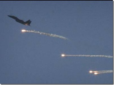 http://lh3.ggpht.com/fisherwy/R8wYbvzQ2rI/AAAAAAAANqg/AV0-7DJityw/US+Airstrike+Targets+Al-Qaeda+Terror+Suspect+In+Somalia%5B2%5D