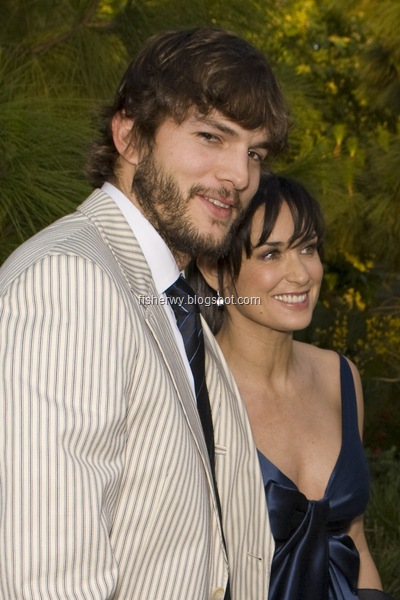 Ashton Kutcher and Demi Moore Picture