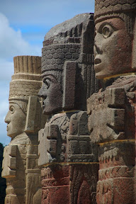 http://lh3.ggpht.com/foldvarazs/Rye0RxdE14I/AAAAAAAAEfM/fOfdP8a0m3M/s288/071001-133312x-MEX-Tula-CB.jpg