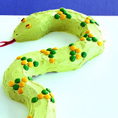 Slinky the Snake (cake)