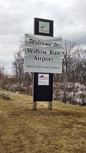 Welcome to Willow Run Airport