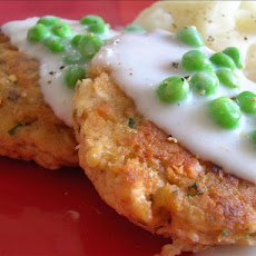 Trixie's Salmon Patties With Creamed Peas
